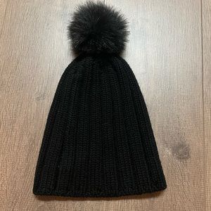 Club Monaco Toque